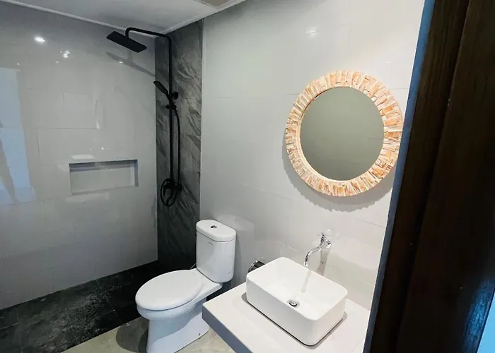 بيت ضيافة Yastra Garden House 3*