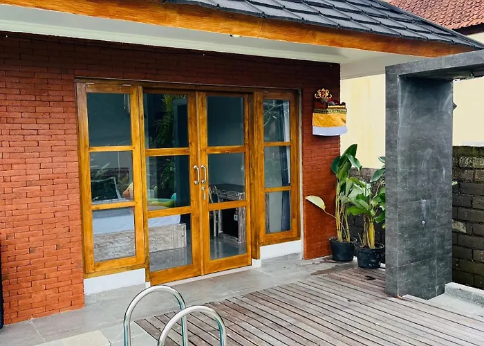 Yastra Garden House بيت ضيافة أوبود